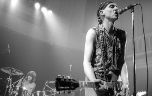 AMSTERDAM, NETHERLANDS - 17th SEPTEMBER: American guitarist Greg Sage from The Wipers performs live on stage at the Paradiso in Amsterdam, Netherlands on 17th September1986. (photo by Frans Schellekens/Redferns)