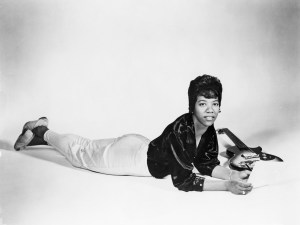 CIRCA 1964: Rhythm and blues singer and guitarist Barbara Lynn poses for a portrait circa 1964. Photo by (Michael Ochs Archives/Getty Images)